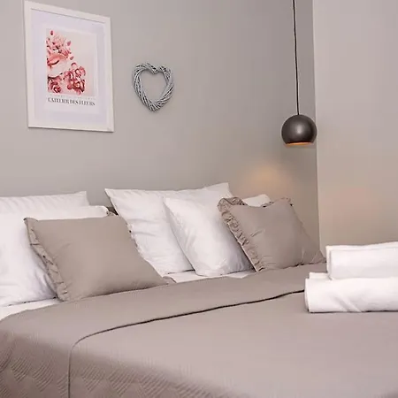Holiday , Two Rooms.free Parking106m2